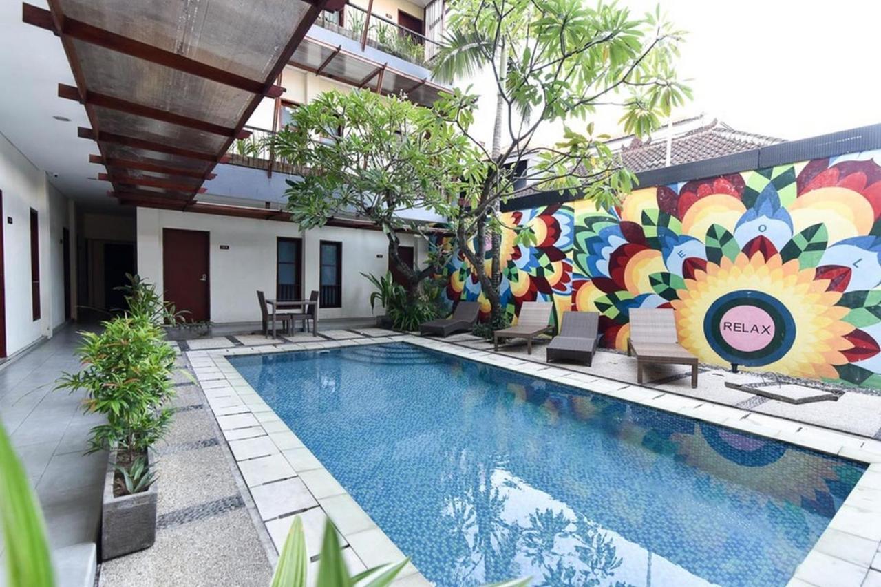 Reddoorz Near Legian Street Hotell Exteriör bild